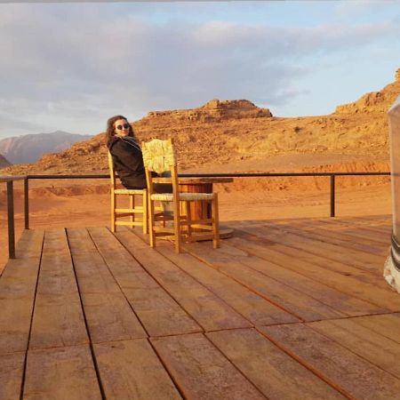 Ferienwohnung Sun Luxury Camp &Tour Wadi Rum Exterior foto
